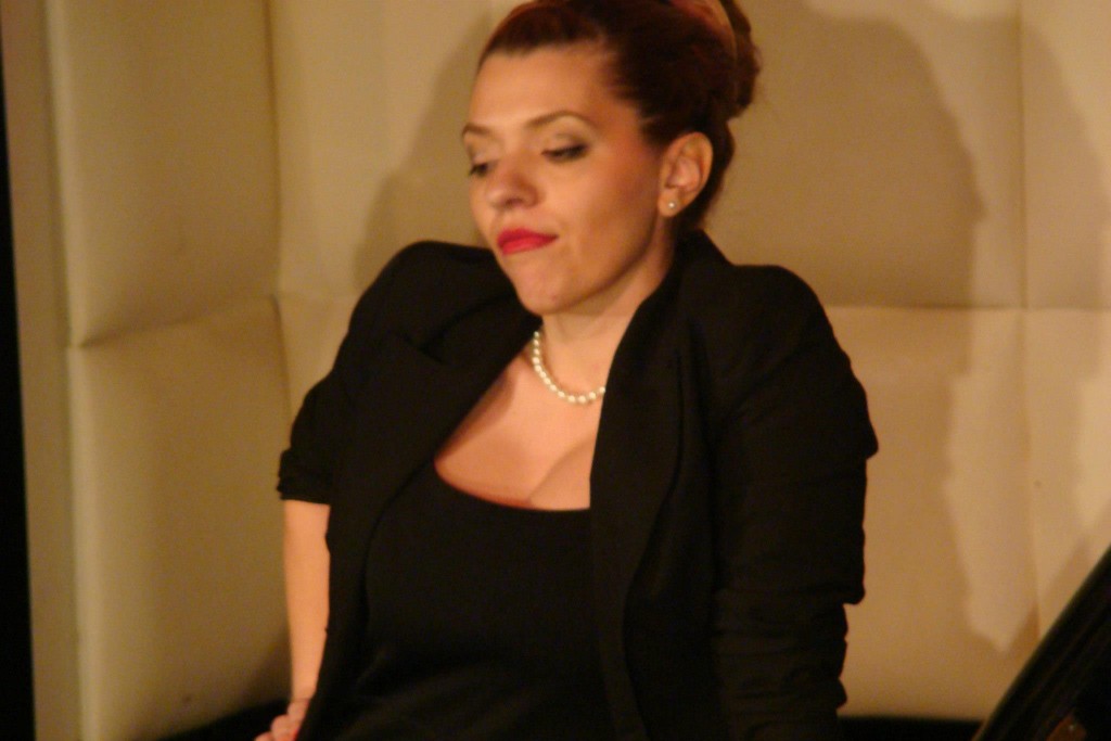 902429_513204375381381_1852992614_o