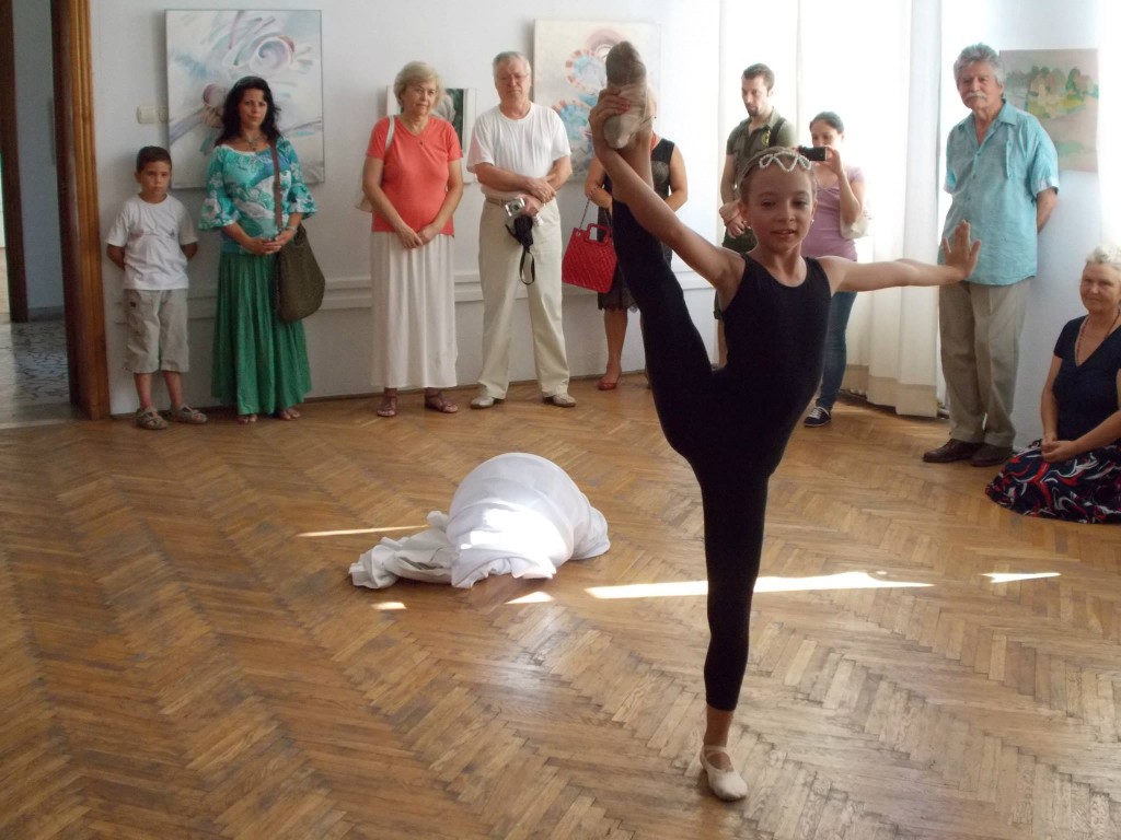 1077304_491769490908494_726020890_o