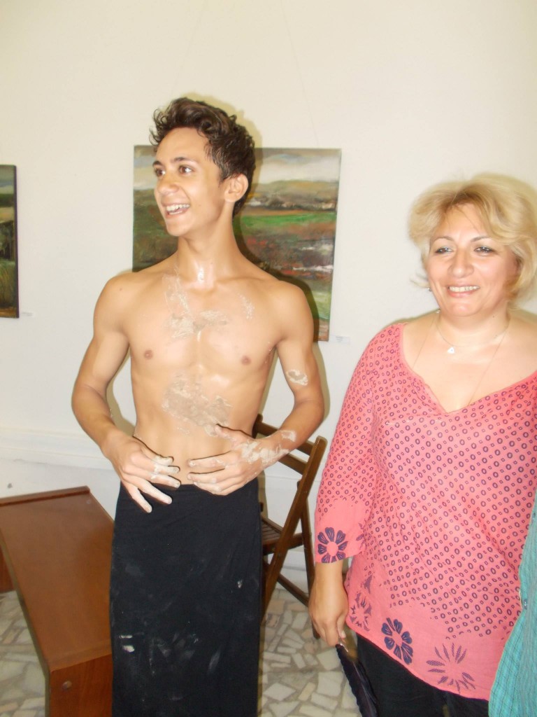 1077619_491776334241143_1764429151_o